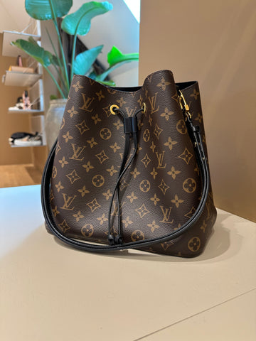 Louis Vuitton Néonoé Monogram Canvas Black