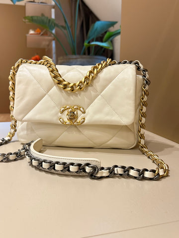 Chanel 19 Small Ivory Lambskin