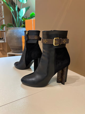 Louis Vuitton Silhouette Ankle Boots Black/Monogram 39