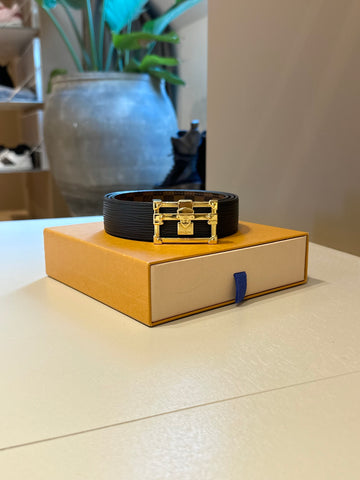Louis Vuitton 30mm Reversible Belt 90