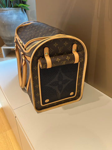 Louis Vuitton Dog Carrier 40 Monogram Canvas