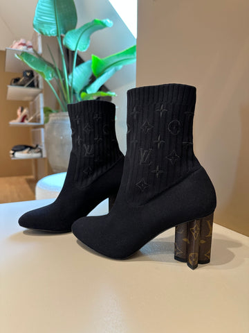Louis Vuitton Silhouette Ankle Boots Black/Monogram 38