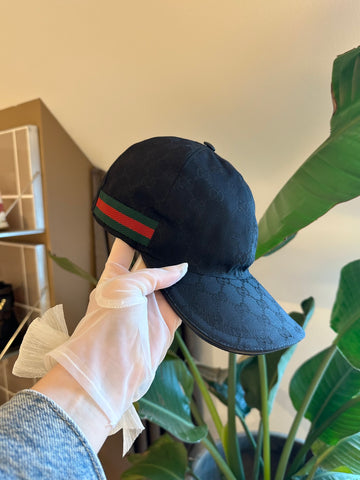 Gucci GG Canvas Baseball Hat With Web
