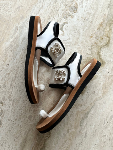 Chanel Fabric Lambskin CC Sandals 39