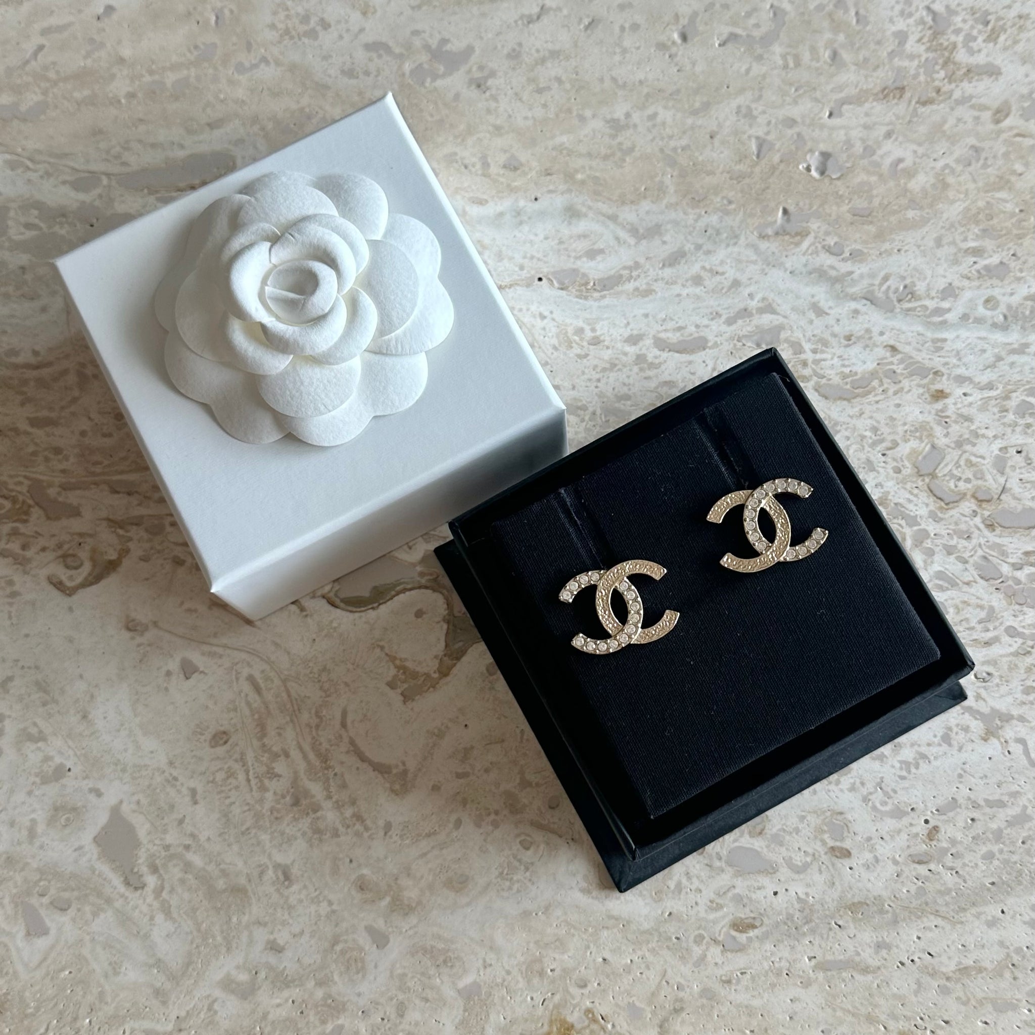 Chanel Boucles Large Gold