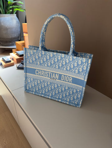 Dior Medium Book Tote Blue Oblique Embroidery