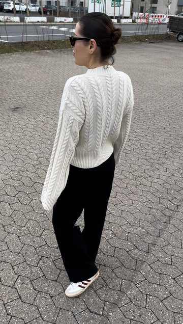 Plain Straight Knit