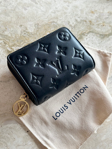 Louis Vuitton Lou Coussin Wallet Black