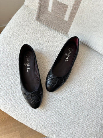 Chanel Ballerina Black 37