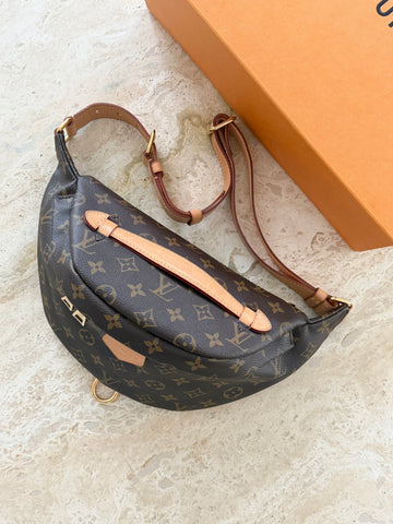 Louis Vuitton Bumbag Monogram Canvas