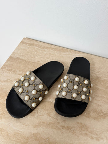 Gucci GG Supreme Pearls Slide Sandals 38