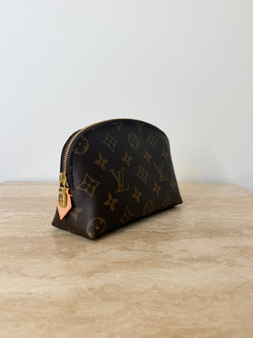 Louis Vuitton Cosmetics Pouch Monogram Canvas