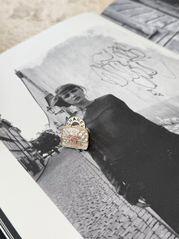 Chanel CC Matelasse Bag Pearly Resin Pin Broche