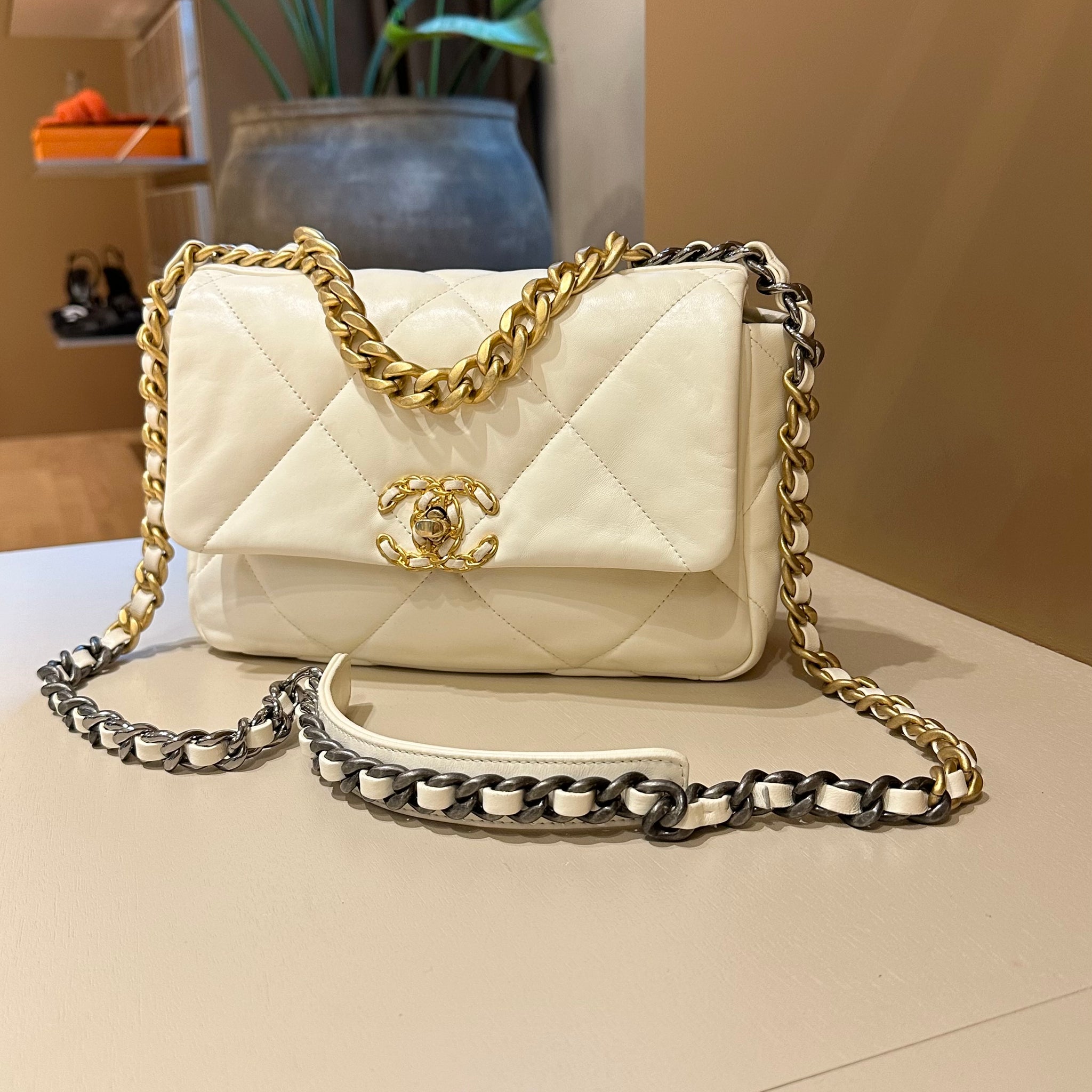 Chanel 19 Small Ivory Lambskin
