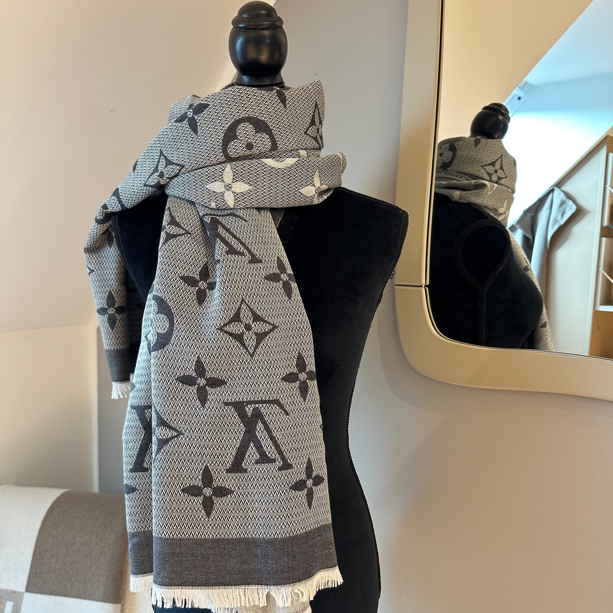 Louis Vuitton Beyond Monogram Shawl Grey
