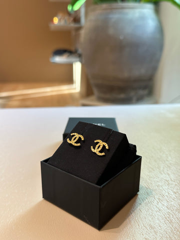 Chanel CC Boucles Small Gold