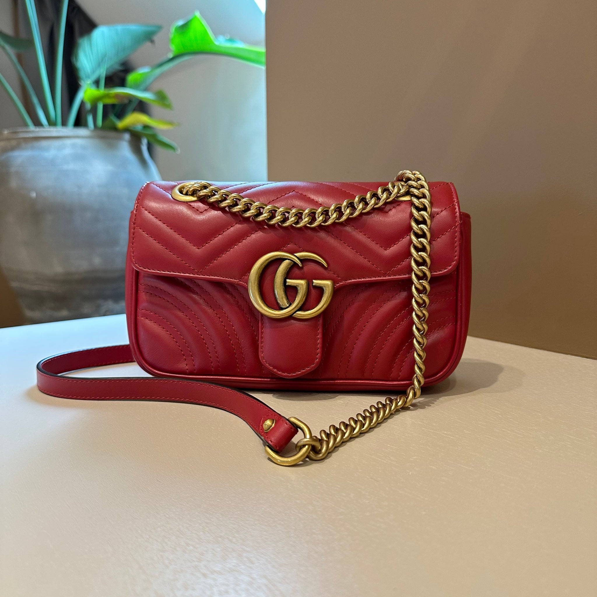 Gucci GG Marmont Mini Shoulder Bag Red GHW