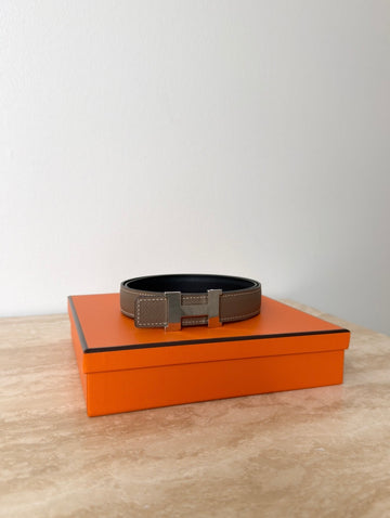 Hermés Mini H 24 mm Reversible Belt Etoupe/black PHW 70