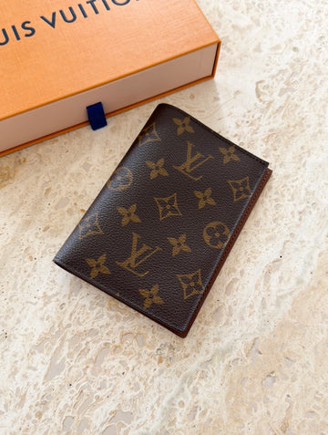 Louis Vuitton Passport Cover Monogram Canvas