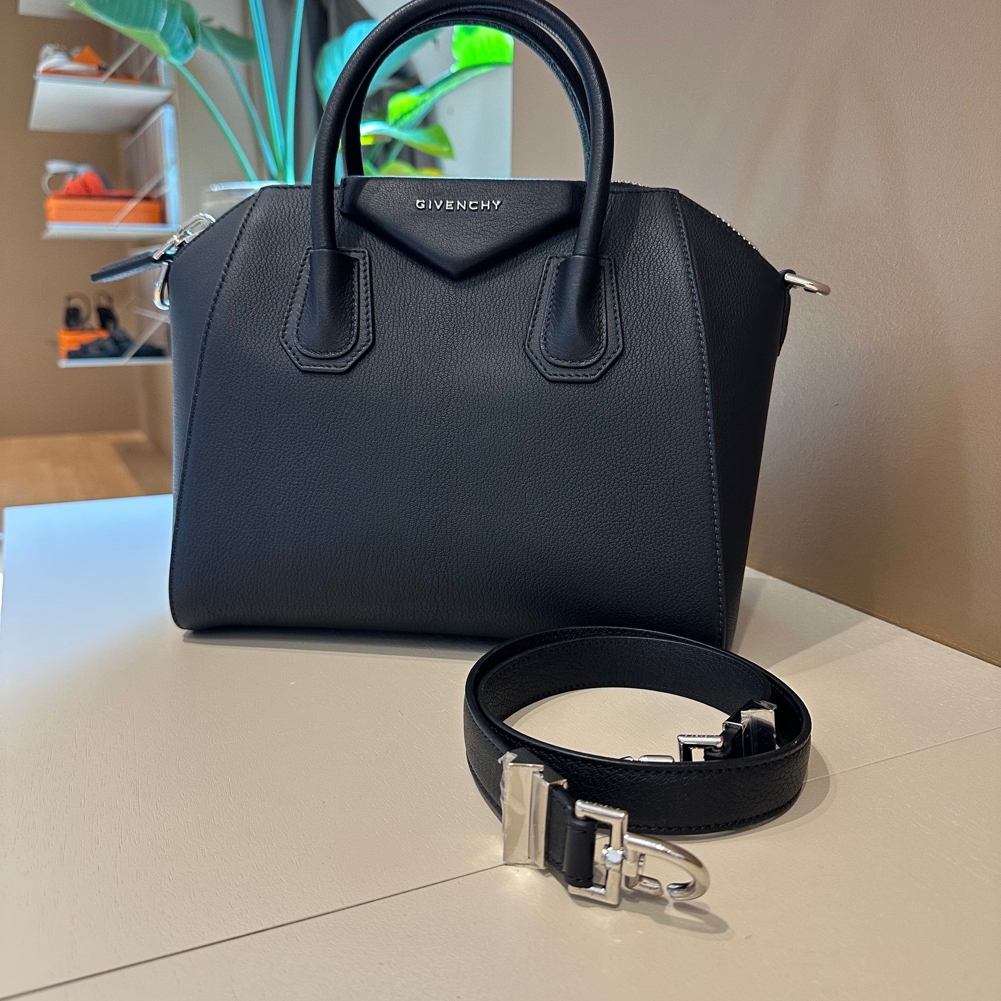 Givenchy Small Antigona Bag Black