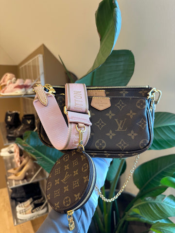 Louis Vuitton Multi Pochette Accessoires Monogram Canvas Rose Clair