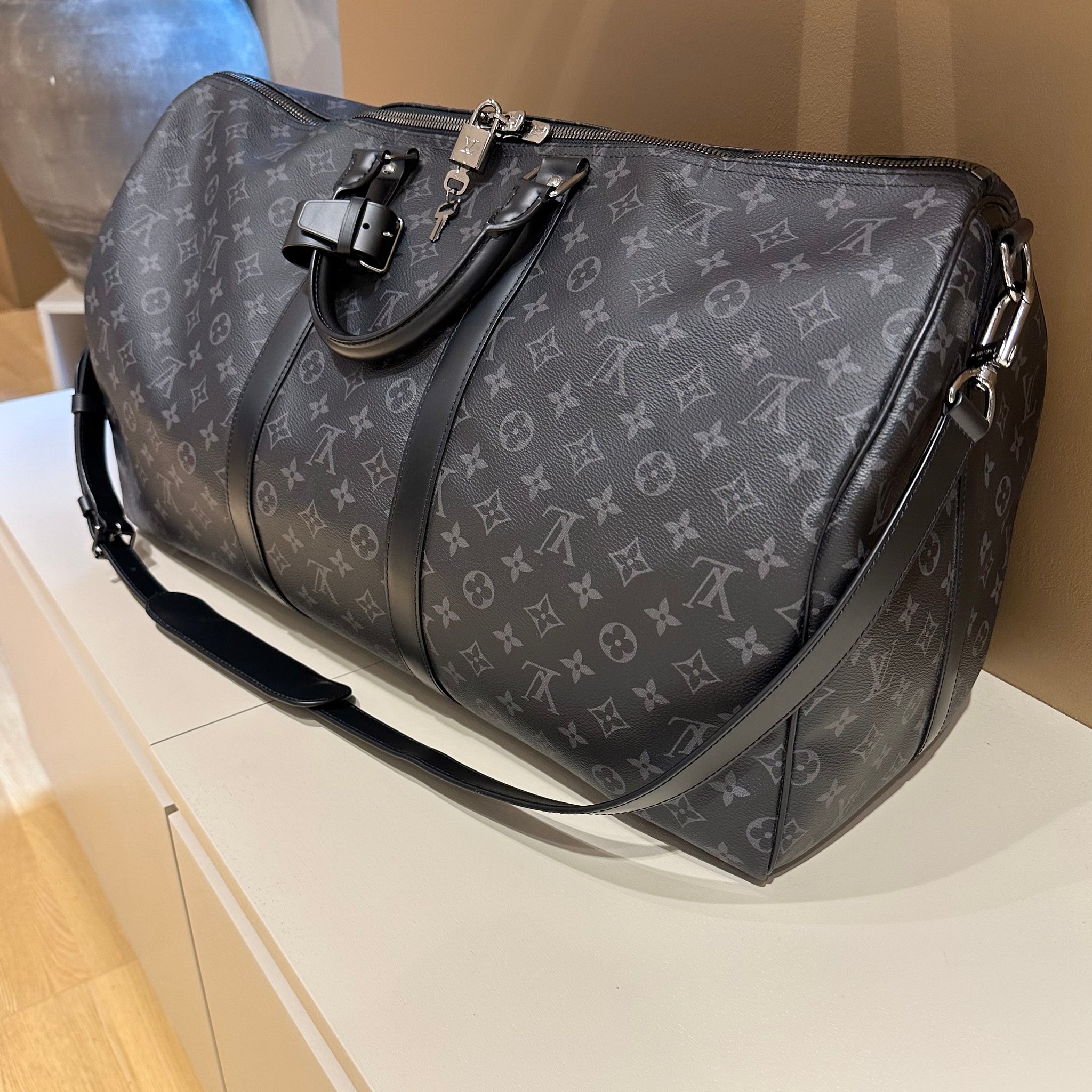 Louis Vuitton Keepall Bandouliére 55 Monogram Eclipse