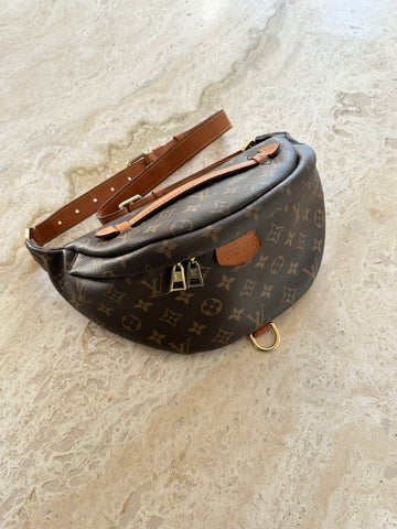Louis Vuitton Bumbag Monogram Canvas
