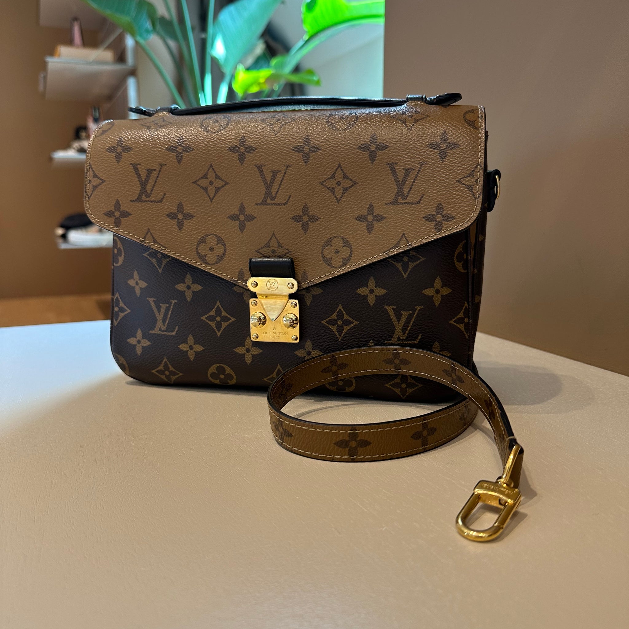Louis Vuitton Pochette Metis Reverse Monogram Canvas