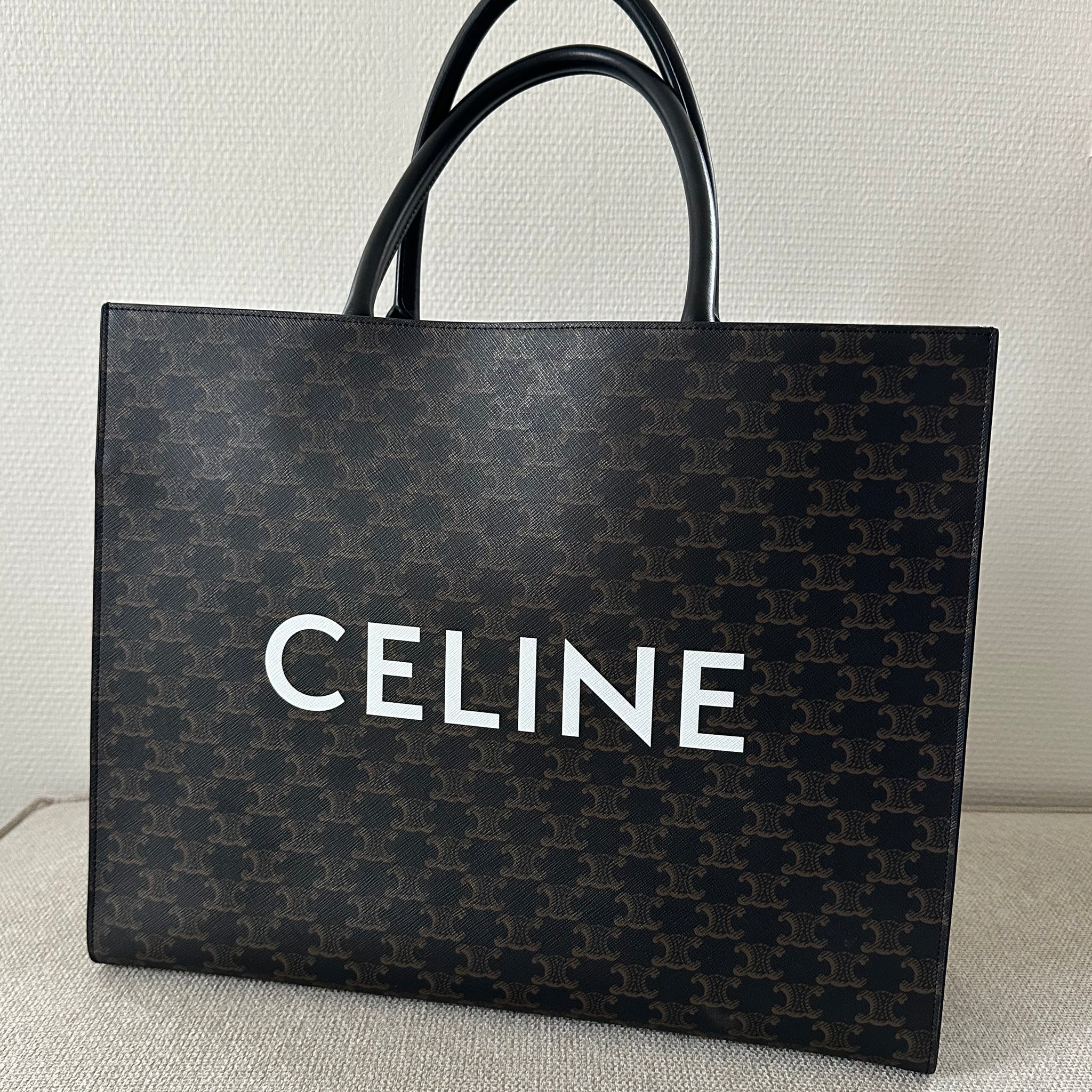 Celine Horizontal Cabas Triomphe Tote Bag Black