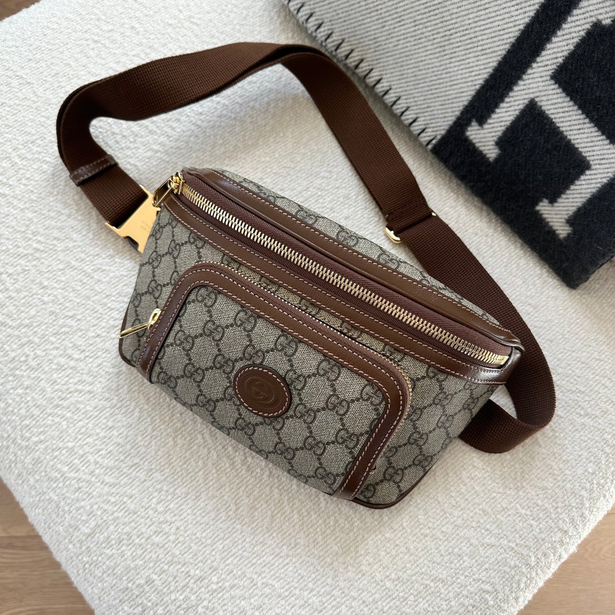 Gucci Interlocking Belt Bag GG Supreme Canvas