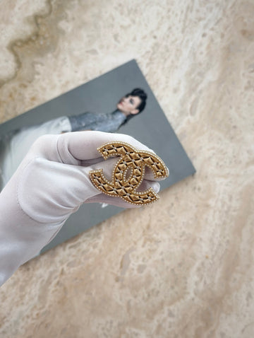 Chanel CC Broche Gold with Pearls