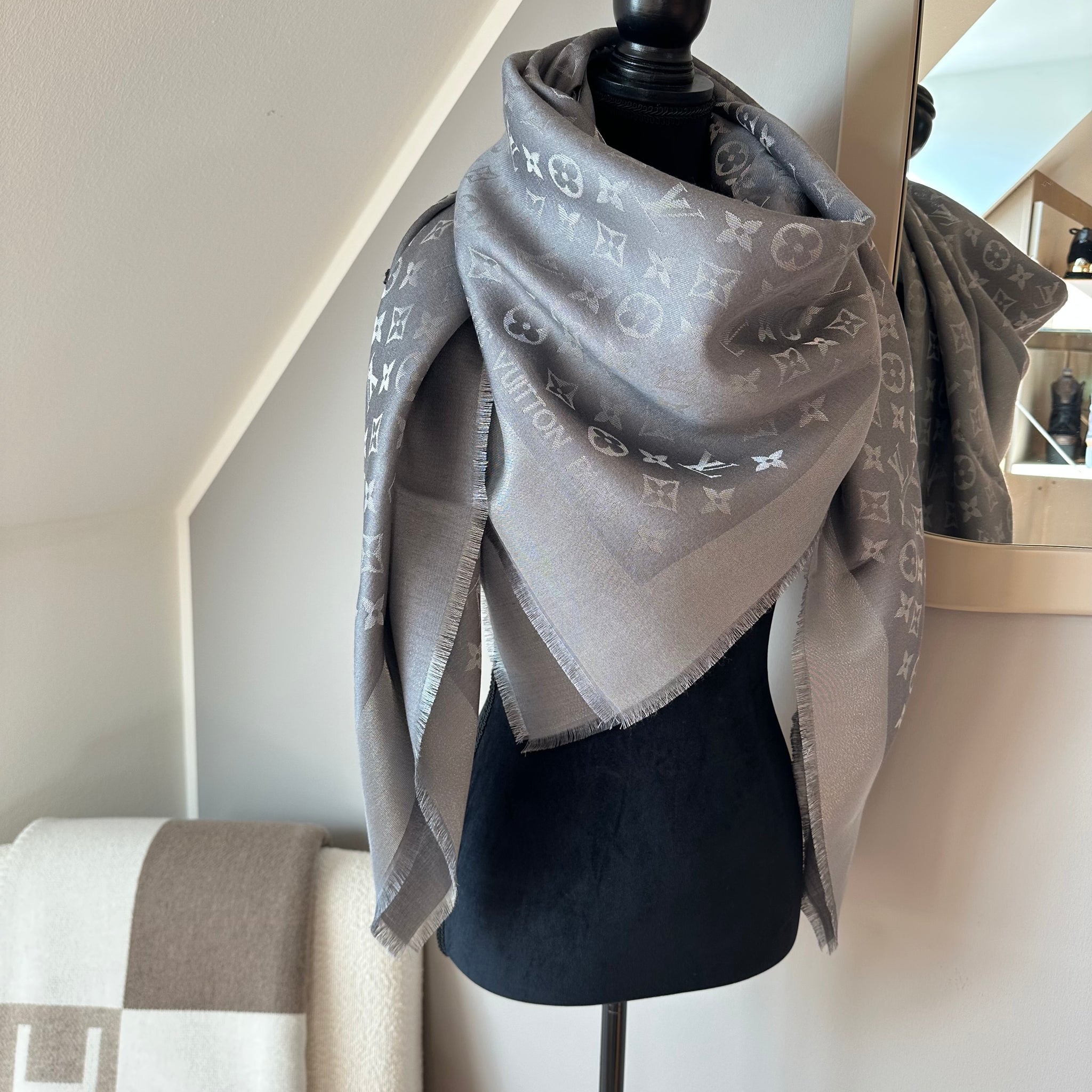 Louis Vuitton Shine Monogram Classic Scarf Grey Charcoal