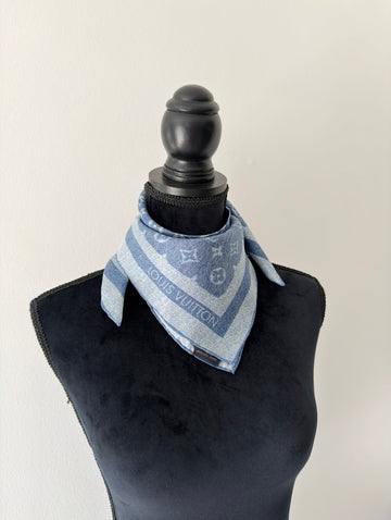 Louis Vuitton Monogram Silhouette Denim Square 55