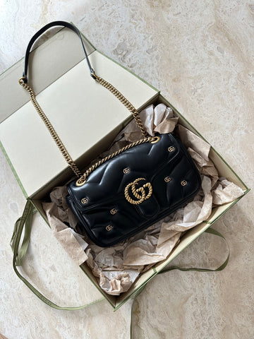 Gucci GG Marmont Logo Plaque Small Bag Black