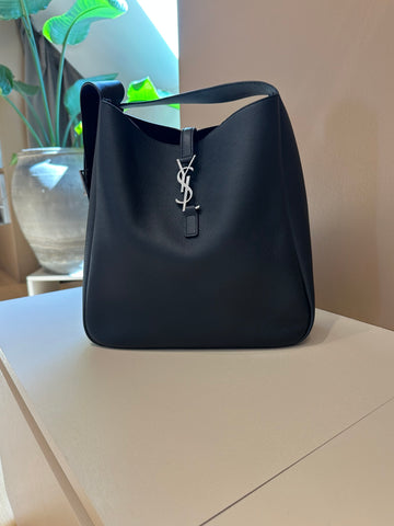 YSL Le 5 á Supple Large Bag Black SHW