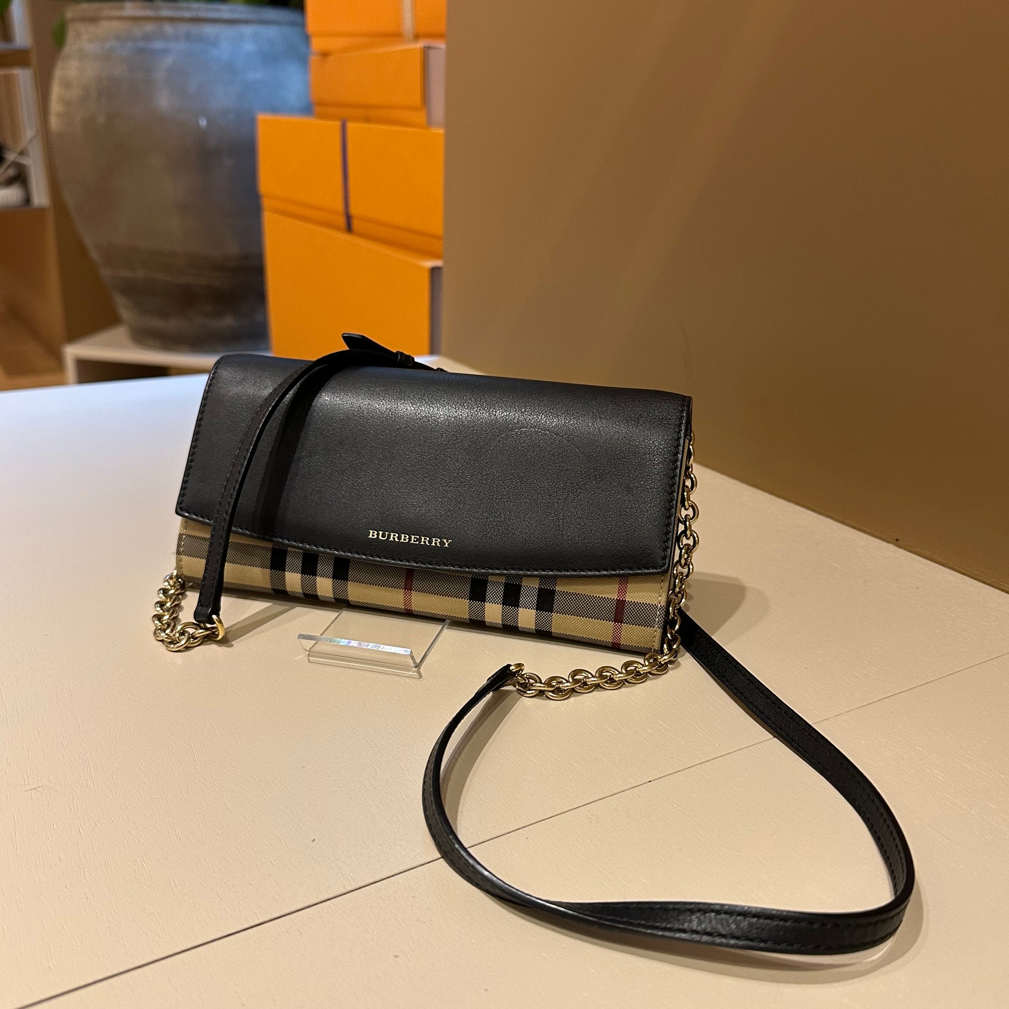 Burberry Horseferry Check and Leather Wallet With Chain Black GHW