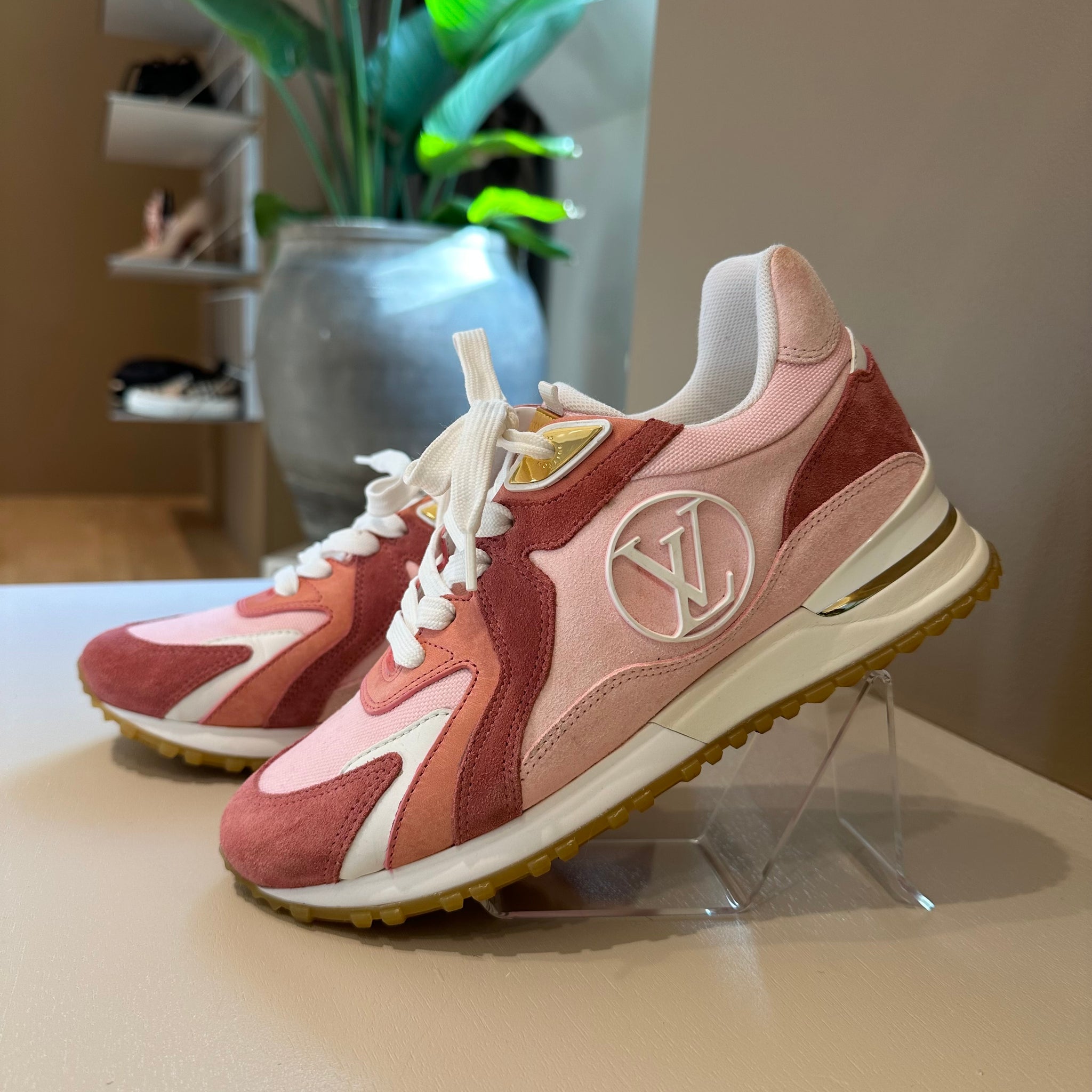 Louis Vuitton Run Away Trainers Pink 36