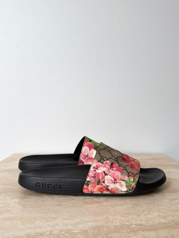 Gucci GG Bloom Slides 38