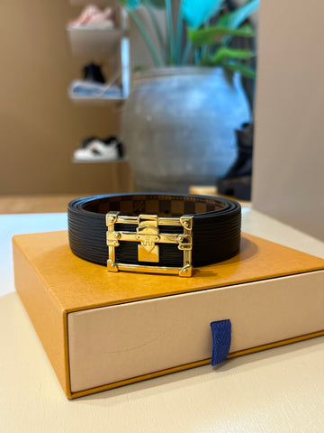 Louis Vuitton 30mm Reversible Belt 90