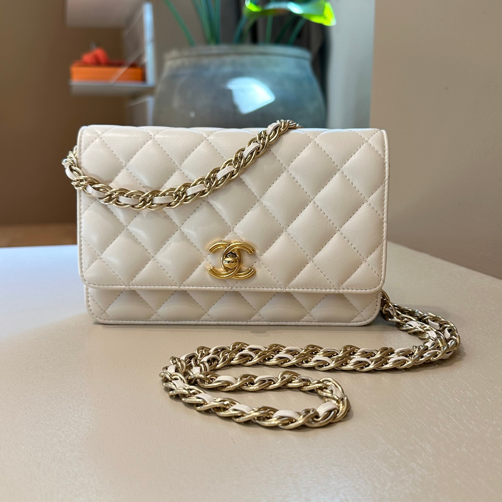 Chanel Wallet On Chain White Lambskin GHW