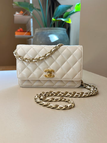 Chanel Wallet On Chain White Lambskin GHW