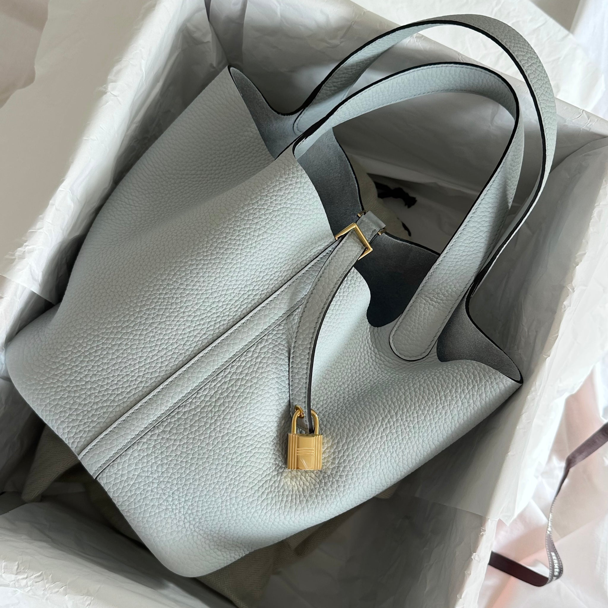 Hermés Picotin 22 Clemence Bleu Pale GHW