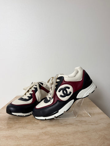 Chanel CC Logo Leather Trainers Multicolor 39