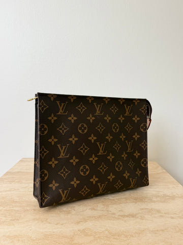 Louis Vuitton Toiletry Pouch 26 Monogram Canvas