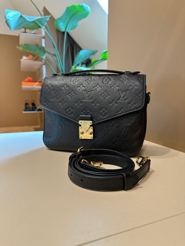 Louis Vuitton Pochette Metis Black Monogram Empreinte Leather