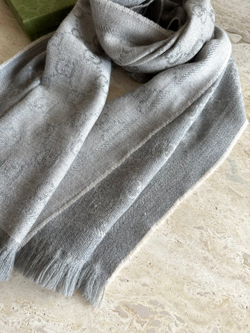 Gucci GG Jacquard knitted scarf Light Grey