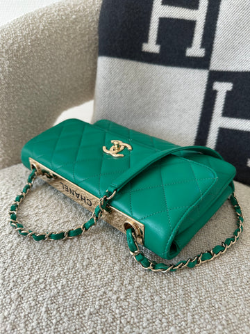 Chanel Trendy CC Shoulder Bag Green Lambskin GHW